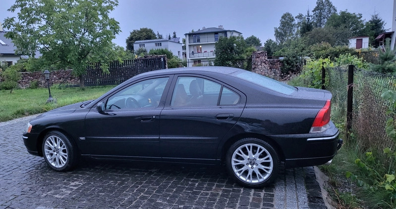 Volvo S60 cena 27900 przebieg: 220000, rok produkcji 2006 z Słomniki małe 121